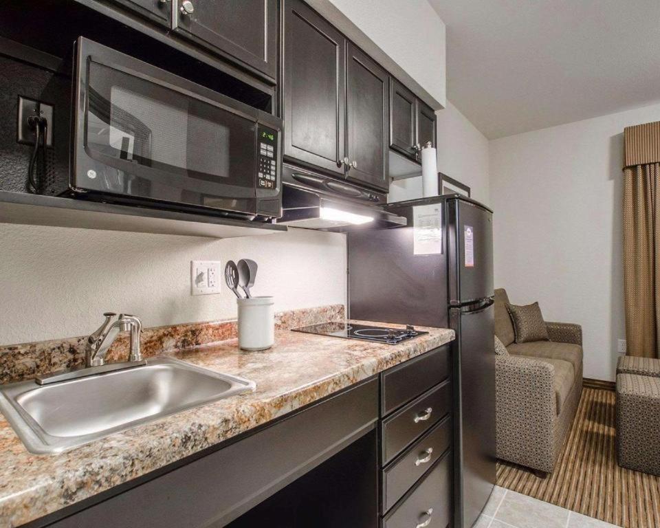 Royal Suites Estevan Dış mekan fotoğraf